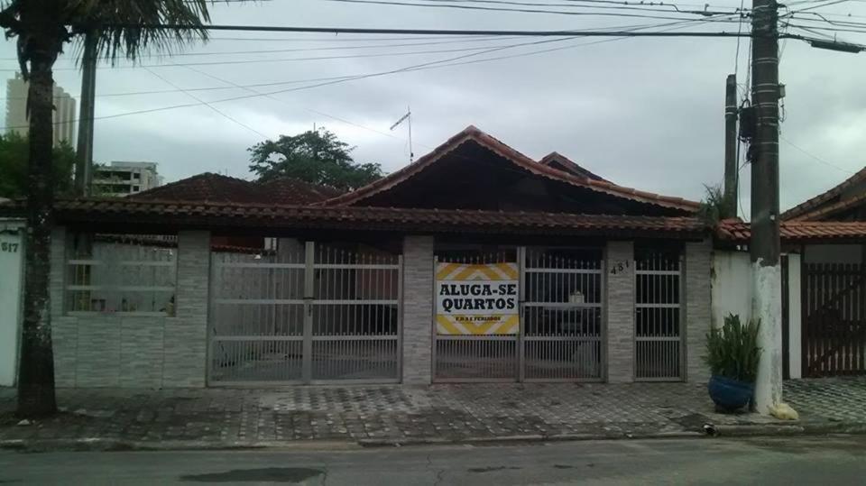 Hostel Do Valdemar Praia Grande  Eksteriør bilde